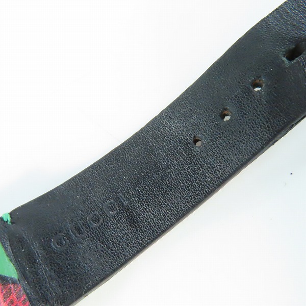 実際に弊社で買取させて頂いたGUCCI/グッチ Gタイムレス bee スネーク ウォッチ/腕時計 クォーツ 126.4【動作未確認】の画像 6枚目