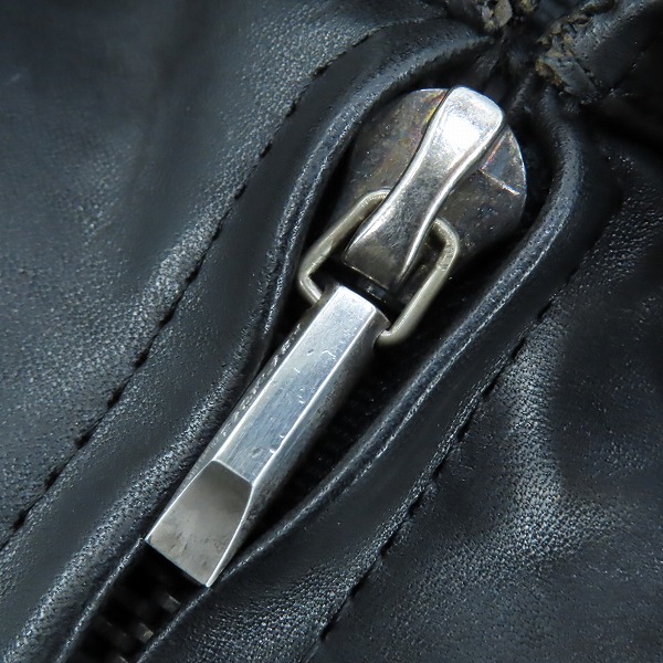 実際に弊社で買取させて頂いたBACKLASH The Line/バックラッシュ ザ ライン ジップアップ ホース レザー シャツ ジャケット シルバー/木製 ハンガー付き T-128/Mの画像 6枚目