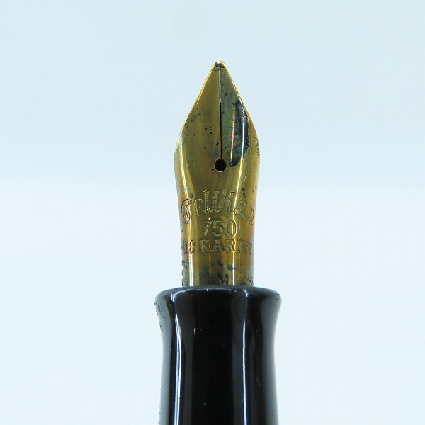 実際に弊社で買取させて頂いたPelikan/ペリカン 1935 LIMITED EDTION 4000本限定 グリーン 万年筆 ペン先 18K-750の画像 1枚目