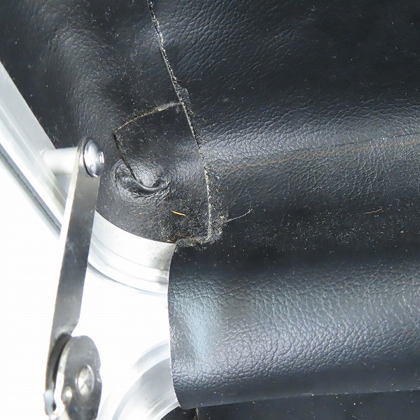 実際に弊社で買取させて頂いたZERO HALLIBURTON/ゼロハリバートン ダイヤルロック式 アタッシュケースの画像 6枚目