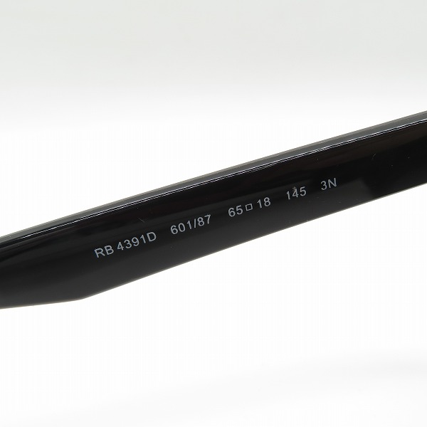 実際に弊社で買取させて頂いたRay-Ban/レイバン サングラス/アイウェア RB4391D 601/87の画像 4枚目