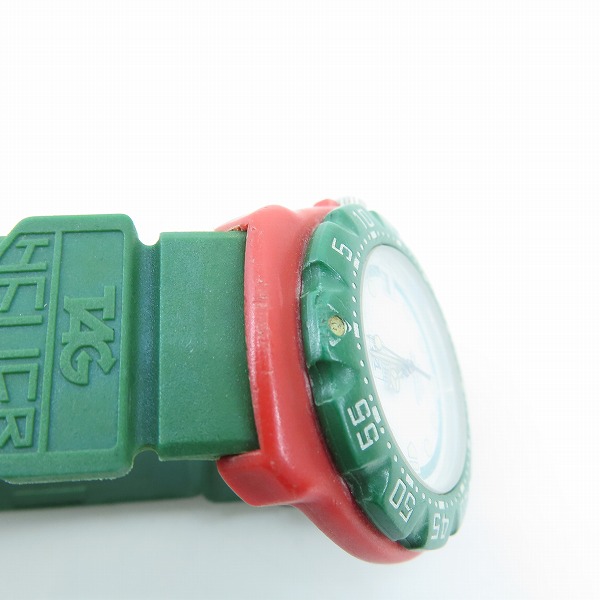 実際に弊社で買取させて頂いたTAG HEUER/タグホイヤー プロフェッショナル 200M  クォーツ デイト 腕時計 384.513【動作未確認】の画像 5枚目