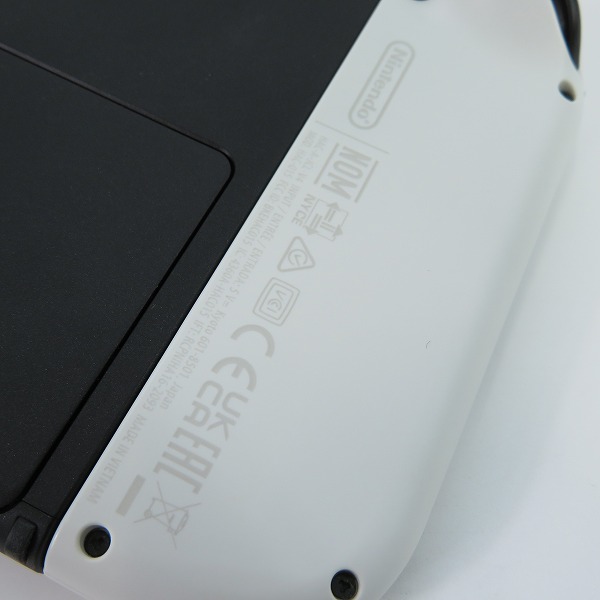 実際に弊社で買取させて頂いた任天堂 Nintendo Switch/ニンテンドースイッチ 有機ELモデル ホワイト 本体 HEG-S-KAAAA【簡易動作確認済】の画像 6枚目