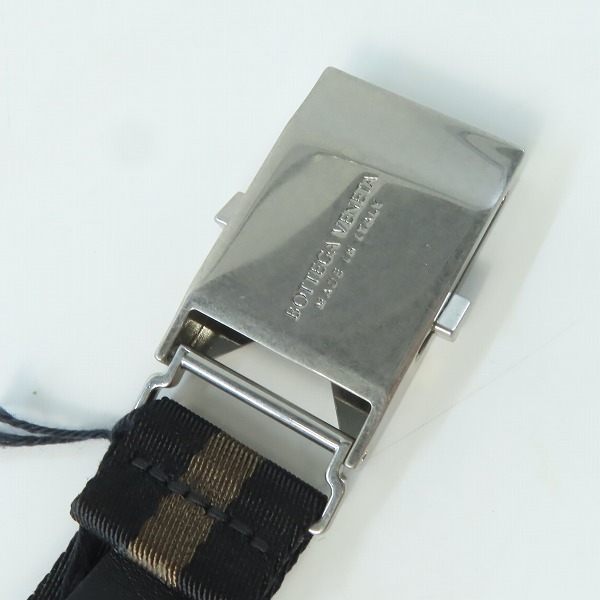 実際に弊社で買取させて頂いた【未使用】BOTTEGA VENETA/ボッテガヴェネタ リボンストラップ ボーダー ライン ベルト 629663 VBWJ1 8552の画像 2枚目