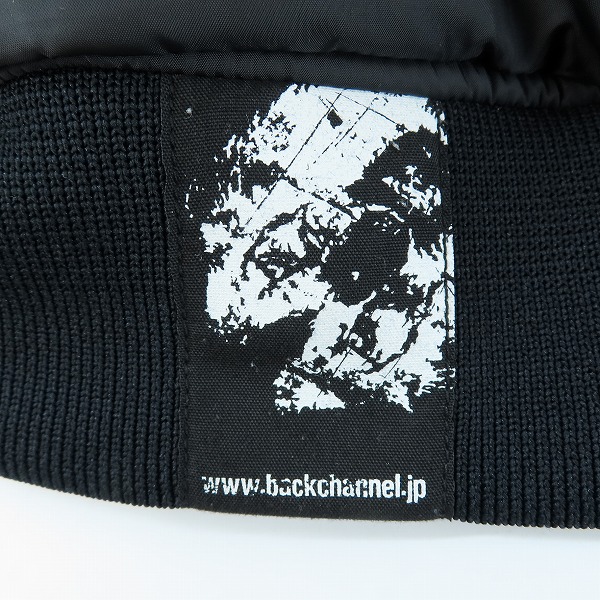 実際に弊社で買取させて頂いたBackChannel/バックチャンネル フードジャケット ロゴプリント 2319055/XLの画像 6枚目
