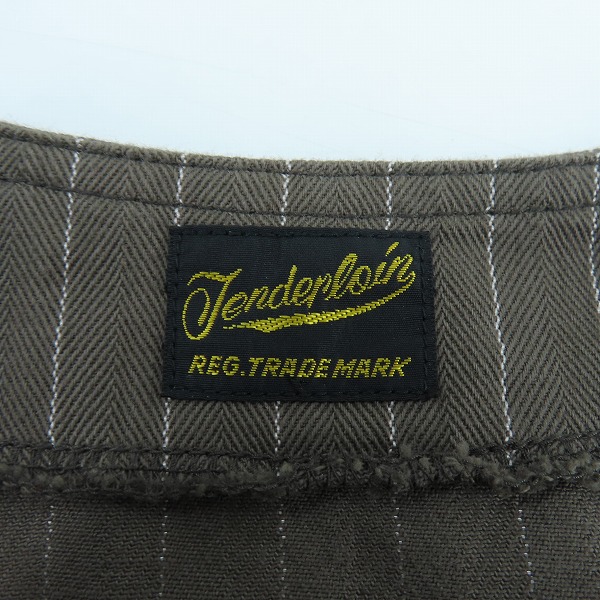 実際に弊社で買取させて頂いたTENDERLOIN/テンダーロイン ストライプ柄 ノーカラー コート ブラウン Sの画像 2枚目