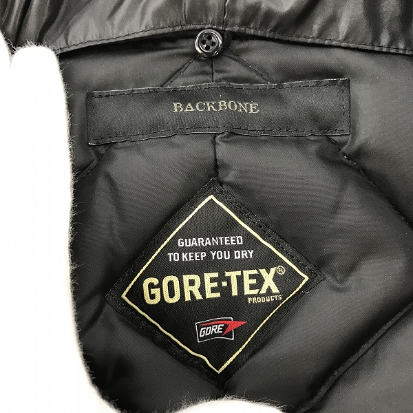 実際に弊社で買取させて頂いたBACKBONE×GORE TEX/バックボーン×ゴアテックス ダウンジャケット ブラック BB13W-B14/Mの画像 2枚目
