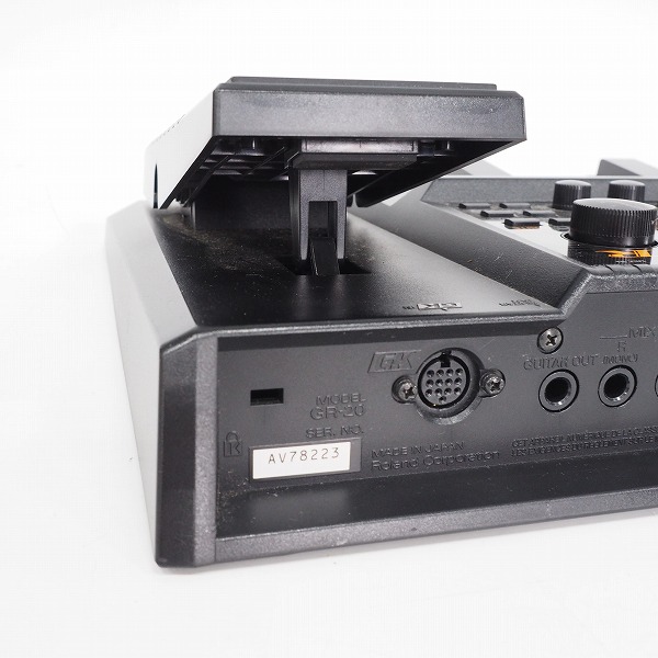 実際に弊社で買取させて頂いたRoland/ローランド GR-20 ギター シンセサイザー エフェクター 電源アダプター付【通電確認済】の画像 3枚目