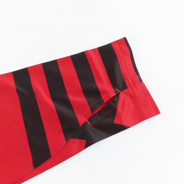 実際に弊社で買取させて頂いた【未使用】PUMA/プーマ ACミラン 22/23 プレマッチ ニットトップ 長袖Tシャツ 767550-06 Lの画像 6枚目