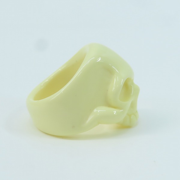 実際に弊社で買取させて頂いたGARNI/ガルニ アクリル スカルリング ホワイト 18号の画像 4枚目