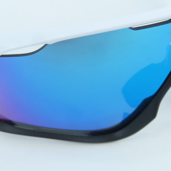 実際に弊社で買取させて頂いたOAKLEY/オークリー JAW BREAKER/ジョウブレイカー PRIZM ROAD/プリズムロード サングラス/OO9290-05の画像 7枚目