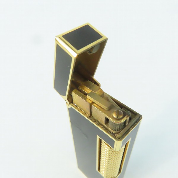 実際に弊社で買取させて頂いたdunhill/ダンヒル サイドローラー ガスライター ブラック × ゴールドの画像 6枚目