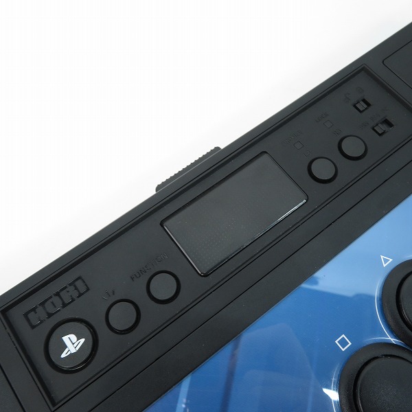 実際に弊社で買取させて頂いたHORI/ホリ Fighting Stick α/ファイティングスティック アルファ アーケードコントローラー/アケコン PS5/PS4/PC用 SPF-013の画像 8枚目