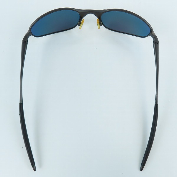 実際に弊社で買取させて頂いたOAKLEY/オークリー A Wire 2.0 サングラス 05-682の画像 2枚目