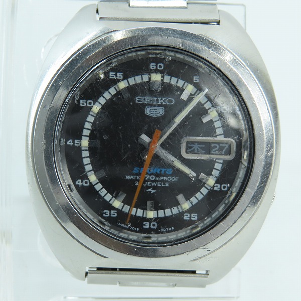 実際に弊社で買取させて頂いたSEIKO/セイコー 5スポーツ 自動巻き デイデイト 時計/ウォッチ 7019-7050