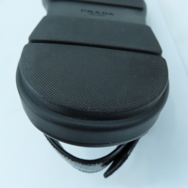 実際に弊社で買取させて頂いたPRADA/プラダ 型押しレザー スリングバック サンダル 2X3033/5の画像 7枚目