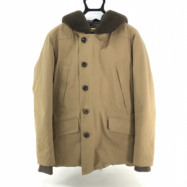 実際に弊社で買取させて頂いたBACKBONE×GORE TEX/バックボーン×ゴアテックス ダウンジャケット ベージュ BB13W-B14/Mの画像 0枚目