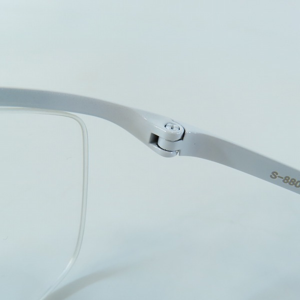 実際に弊社で買取させて頂いた999.9/フォーナインズ メガネフレーム アイウェア/メタルブロウフレーム S-880Tの画像 4枚目