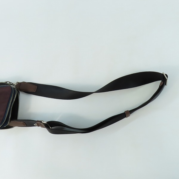 実際に弊社で買取させて頂いたPaul Smith/ポールスミス カラーブロック レザー切替 ショルダーバッグ APS-321の画像 6枚目