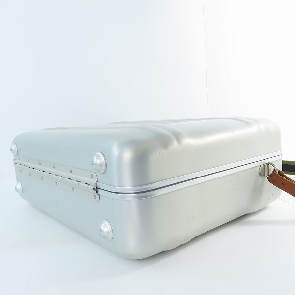 実際に弊社で買取させて頂いたZERO HALLIBURTON/ゼロハリバートン ダイヤルロック式 アタッシュケースの画像 2枚目