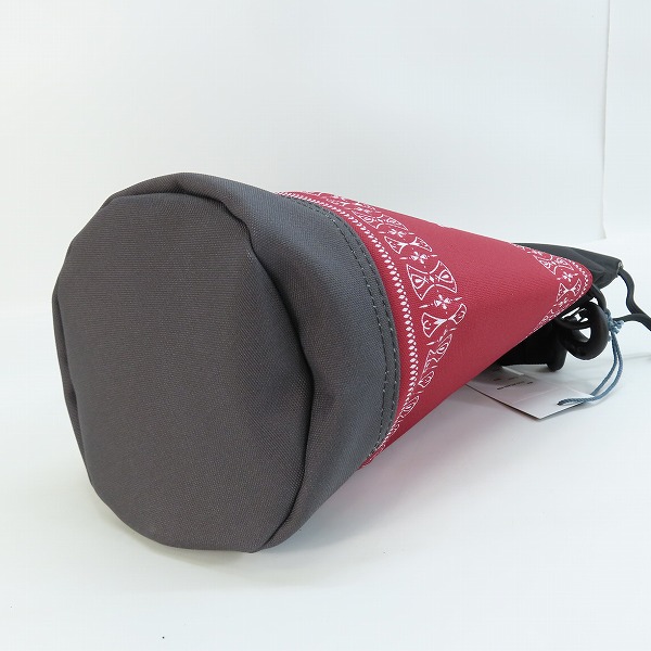 実際に弊社で買取させて頂いたCHALLENGER/チャレンジャー バンダナ巾着 バッグ レッド CLG-AC 024-008の画像 2枚目