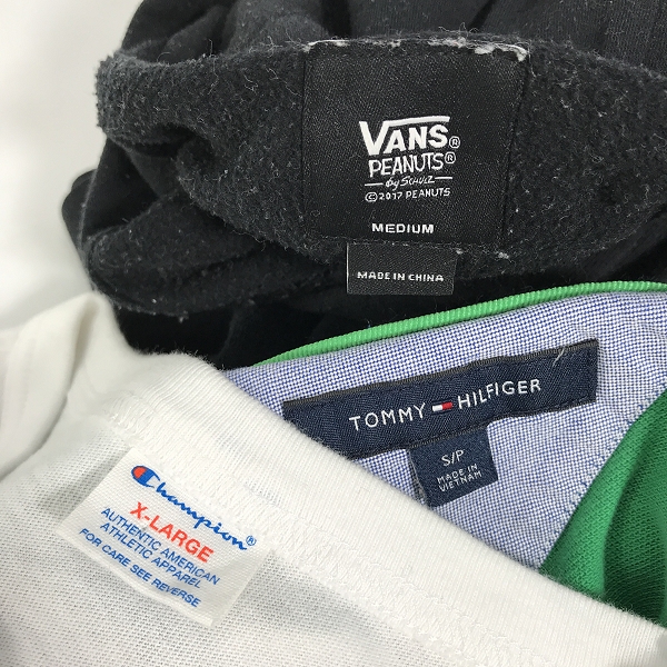 実際に弊社で買取させて頂いた【おまとめ】トミーヒルフィガー/チャンピオン/ヴァンズ 等 半袖ポロシャツ/半袖Tシャツ/プルオーバーフーディーの画像 1枚目
