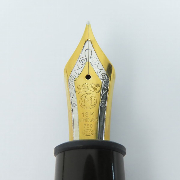 実際に弊社で買取させて頂いた(1)MONTBLANC/モンブラン 作家シリーズ ヘミングウェイ マイスターシュテュック 万年筆ペン先18K-750の画像 1枚目