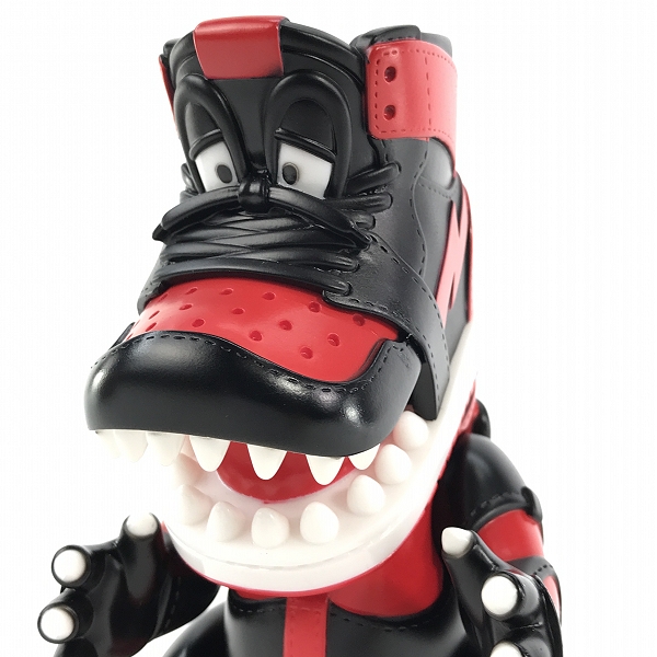 実際に弊社で買取させて頂いたTOKYOGUNS/トウキョウガンズ Kaijyu Sneaker head/怪獣スニーカーヘッド SNKRDUNK Original Package ver. BRED ソフビの画像 6枚目