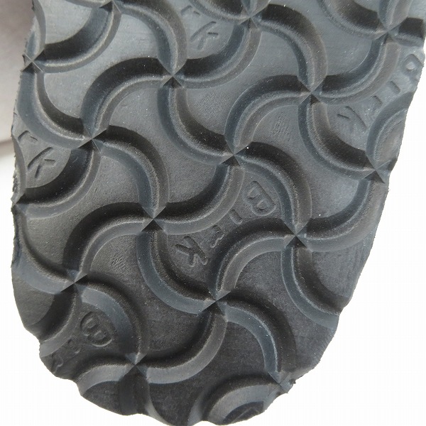 実際に弊社で買取させて頂いた【未使用】BIRKENSTOCK/ビルケンシュトック Arizona/アリゾナ サンダル エナメル 25の画像 8枚目