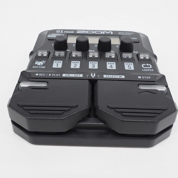 実際に弊社で買取させて頂いたZOOM/ズーム G1 FOUR Ver.v2.00エレキギター用マルチエフェクター【簡易動作確認済】の画像 1枚目