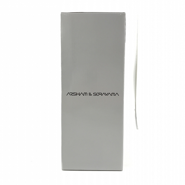 実際に弊社で買取させて頂いた【未開封】BE@RBRICK/ベアブリック SORAYAMA × DANIEL ARSHAM/空山基/ソラヤマ×ダニエル・アーシャム 100％&400％の画像 3枚目