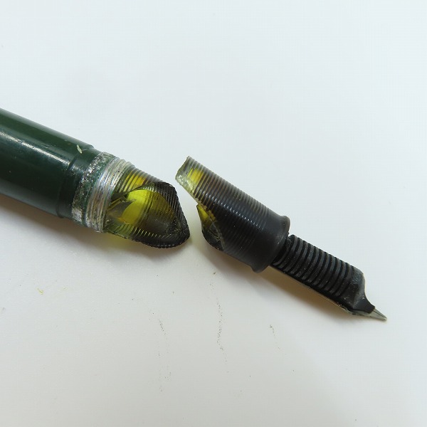 実際に弊社で買取させて頂いた【ジャンク】SHEAFFER/シェーファー 万年筆/筆記具 ゴールド ペン先 14Kの画像 8枚目