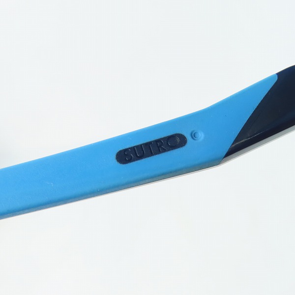 実際に弊社で買取させて頂いたOAKLEY/オークリー SUTRO LITE SWEEP/スートロライトスイープ サングラス/アイウェア OO9465-0539の画像 7枚目