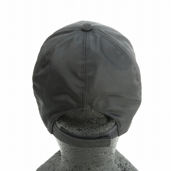 実際に弊社で買取させて頂いたPRADA/プラダ Re Nylon リナイロン ベースボールキャップ トライアングル ロゴ 2HC274/Lの画像 3枚目
