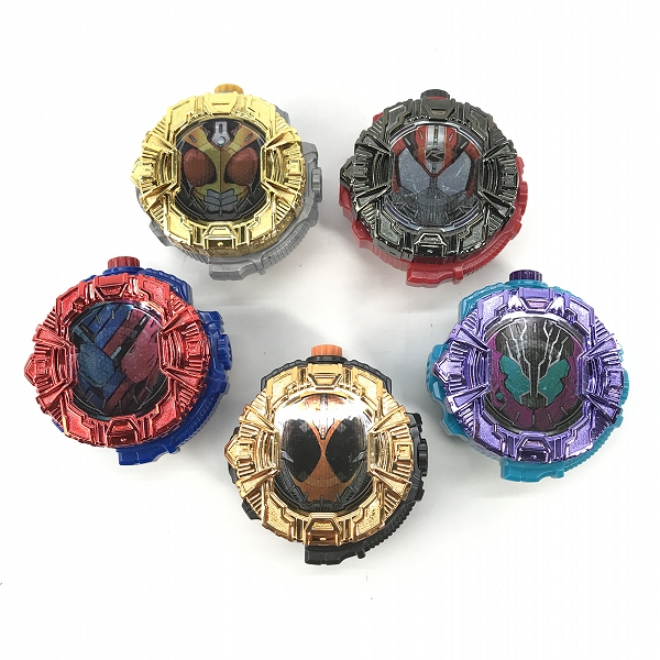 実際に弊社で買取させて頂いた【おまとめ】BANDAI/バンダイ 仮面ライダージオウ DXライドウォッチシリーズ クウガ/アギト/龍騎 等の画像 2枚目