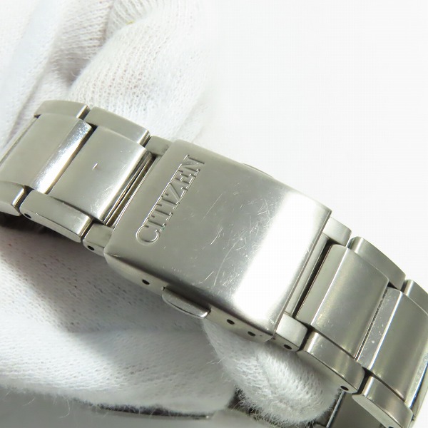 実際に弊社で買取させて頂いたCITIZEN/シチズン エコドライブ  チタン デイト 腕時計 E820-S096081【動作未確認】の画像 6枚目