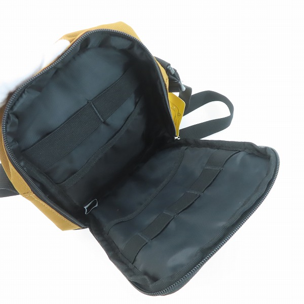 実際に弊社で買取させて頂いた(1)【未使用】carhartt/カーハート ショルダー CROSS BODY GEAR ORGANIZER ショルダーポーチ/8922070002の画像 3枚目