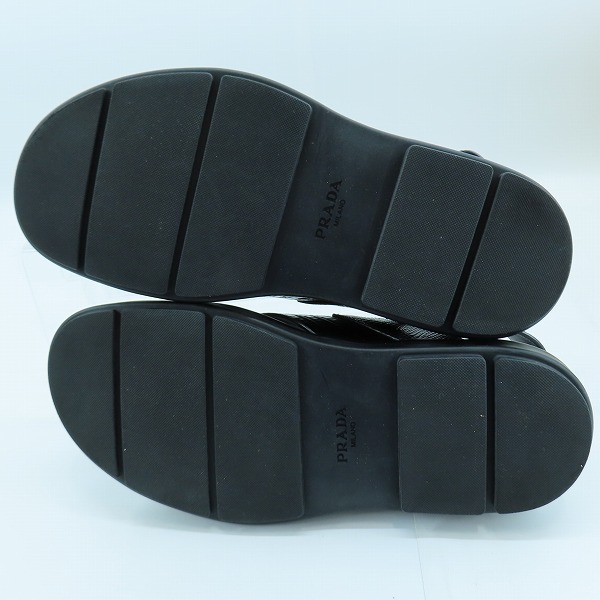 実際に弊社で買取させて頂いたPRADA/プラダ 型押しレザー スリングバック サンダル 2X3033/5の画像 2枚目