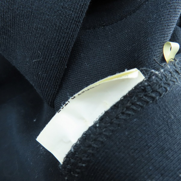 実際に弊社で買取させて頂いたEMPORIO ARMANI/エンポリオアルマーニ サイドライン 半袖Tシャツ/パンツ 2点セットの画像 3枚目