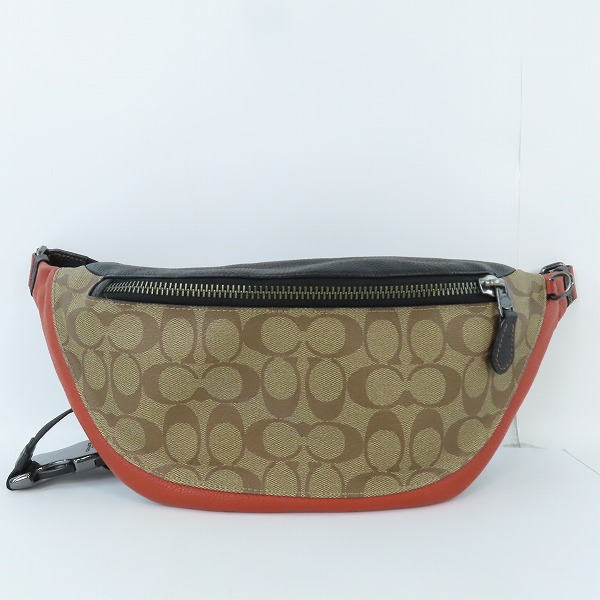 実際に弊社で買取させて頂いたCOACH/コーチ シグネチャー ボディバッグ/ウエストバッグ