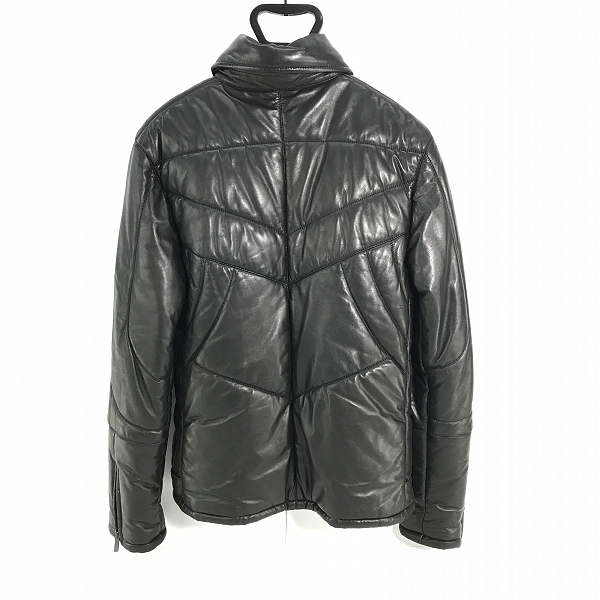 実際に弊社で買取させて頂いたGUCCI/グッチ VERA PELLE レザー中綿入りレザーブルゾン 46の画像 1枚目