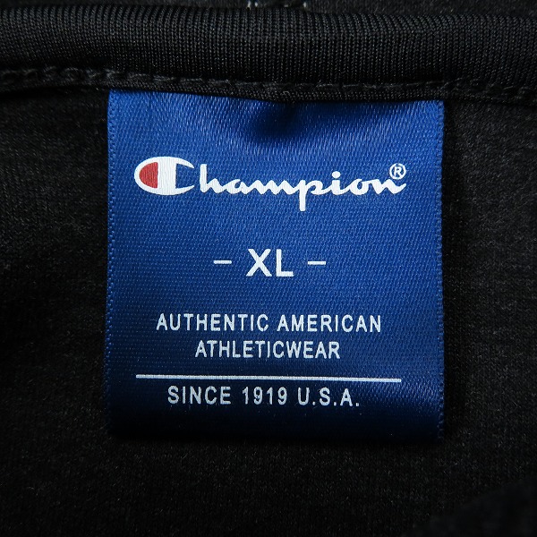 実際に弊社で買取させて頂いたChampion/チャンピオン キルティング プルオーバー パーカー C8-QS102/XLの画像 2枚目