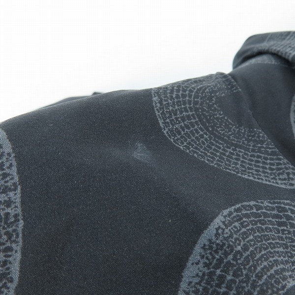 実際に弊社で買取させて頂いたHYSTERIC GLAMOUR/ヒステリックグラマー 23AW SNAKE LOOP柄スタンドカラージャケット 02233AB14 L の画像 7枚目