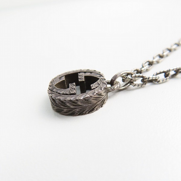 実際に弊社で買取させて頂いたGUCCI/グッチ インターロッキングGGロゴ 印唐草模様 アラベスク ネックレス/ペンダントの画像 3枚目