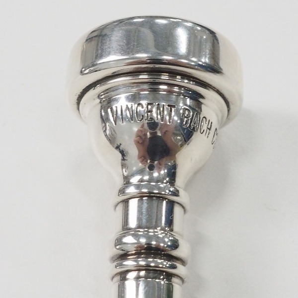 実際に弊社で買取させて頂いたVINCENT BACH/ヴィンセントバック 6BM シルバー コルネット用マウスピースの画像 1枚目