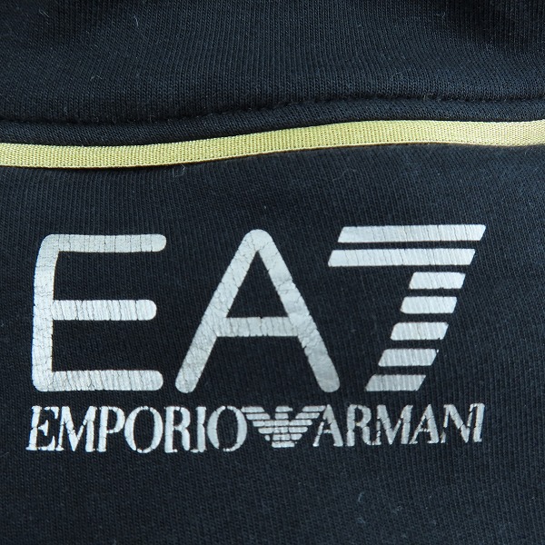 実際に弊社で買取させて頂いたEMPORIO ARMANI/エンポリオアルマーニ サイドライン 半袖Tシャツ/パンツ 2点セットの画像 5枚目