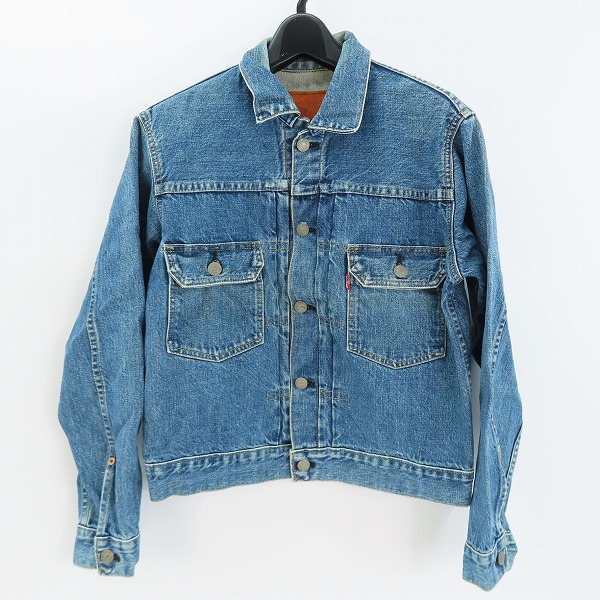 実際に弊社で買取させて頂いたLEVI’S/リーバイス 71507XX/J22刻印 日本製 デニムジャケット Gジャン/38