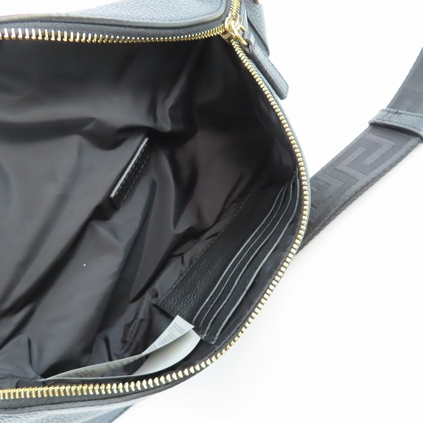 実際に弊社で買取させて頂いたVERSACE/ヴェルサーチ メデューサ レザー ウエストバッグ ボディバッグ の画像 3枚目