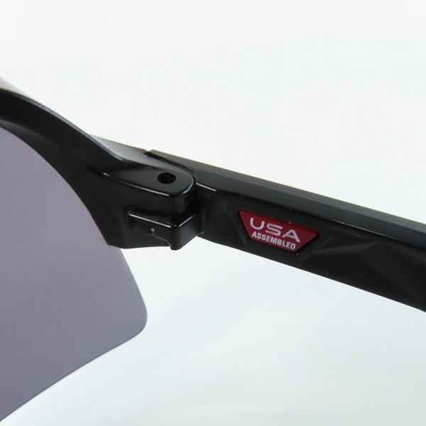 実際に弊社で買取させて頂いたOAKLEY/オークリー SUTRO LITE SWEEP/スートロライトスイープ サングラス/アイウェア OO9465-0339の画像 4枚目