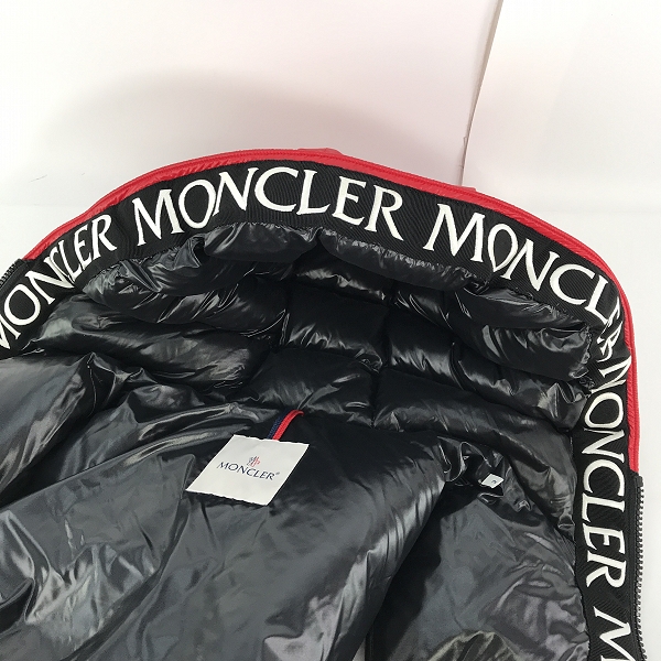 実際に弊社で買取させて頂いた【JPタグ】MONCLER/モンクレール  AGNEAUX GILET ダウンベスト F20911A51C00 68950/2の画像 8枚目